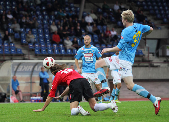 22.8.2011 - (FC PoPa-HIFK )