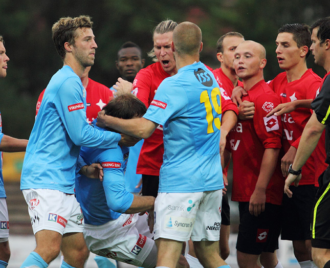 22.8.2011 - (FC PoPa-HIFK )