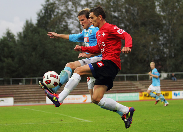 22.8.2011 - (FC PoPa-HIFK )