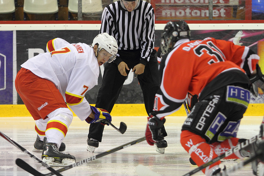 8.10.2011 - (Ässät A-Jokerit A)