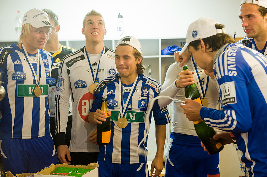 29.10.2011 - (HJK-Haka)