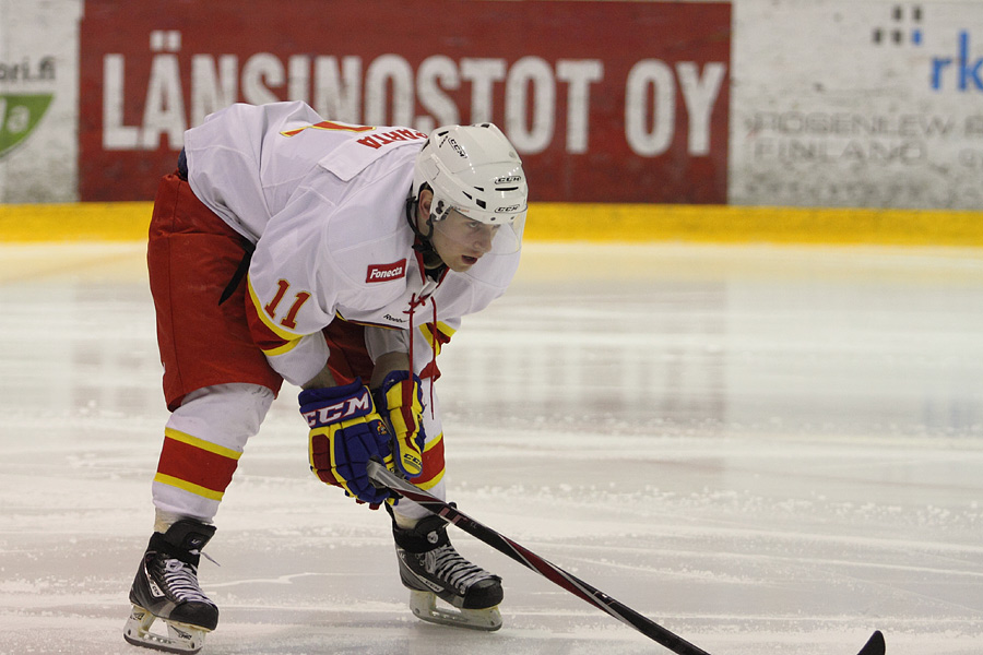 18.1.2012 - (Ässät A-Jokerit A)