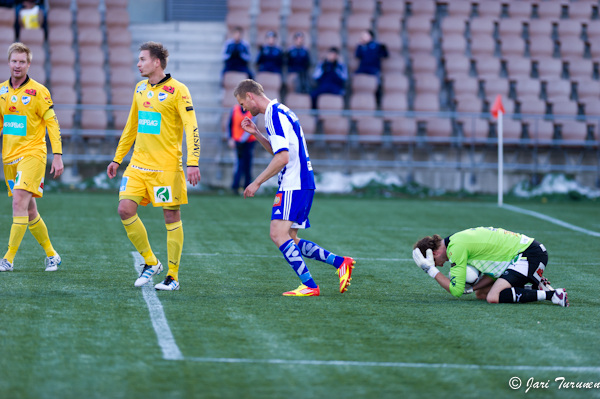 15.4.2012 - (HJK-IFK Mariehamn)