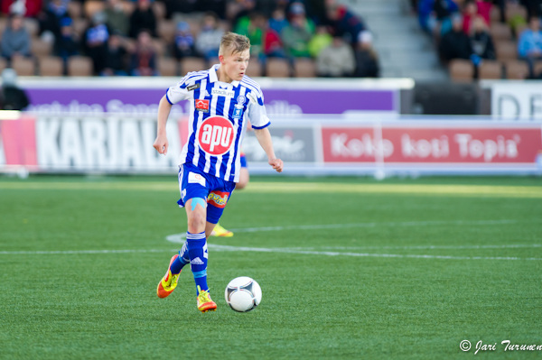 15.4.2012 - (HJK-IFK Mariehamn)