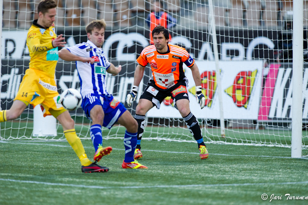 15.4.2012 - (HJK-IFK Mariehamn)