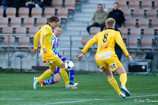 15.4.2012 - (HJK-IFK Mariehamn)