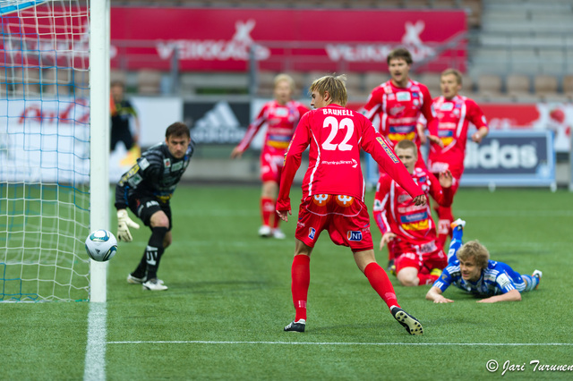 19.5.2011 - (HJK-FF Jaro)