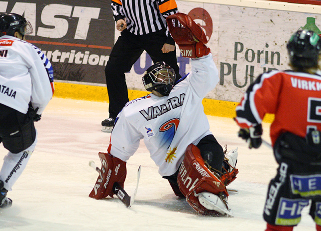 25.11.2009 - (Ässät A-JYP A)