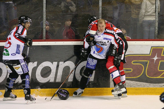 1.12.2005 - (Ässät-JYP)