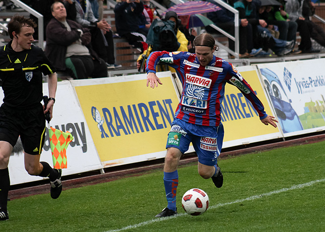 23.6.2011 - (JJK-FC Honka)