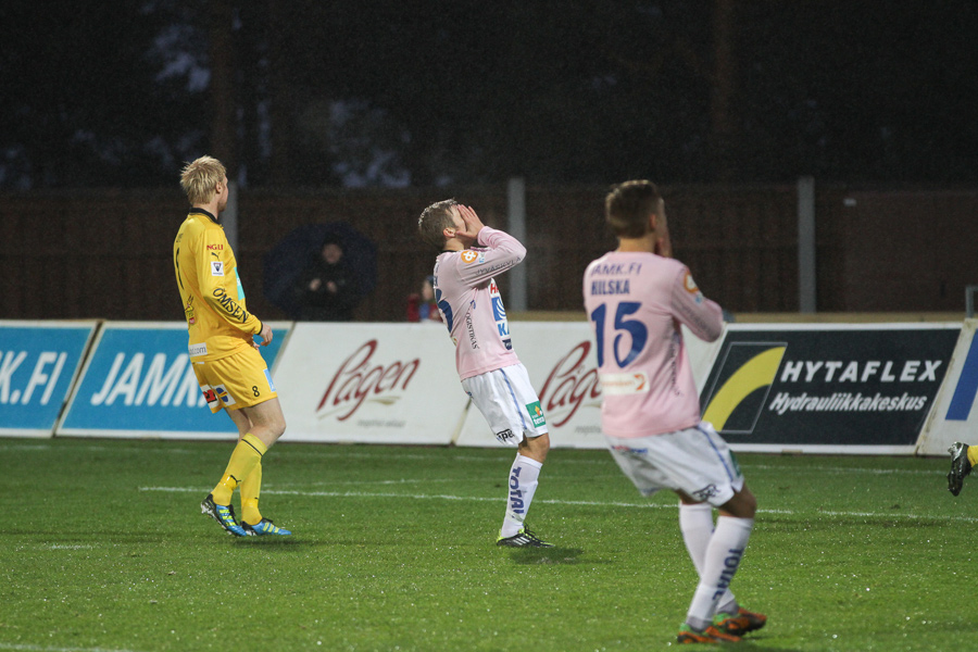 1.10.2012 - (JJK-IFK Mariehamn)