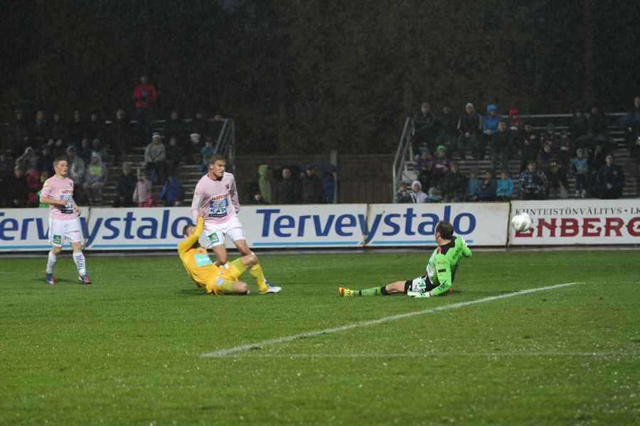 1.10.2012 - (JJK-IFK Mariehamn)