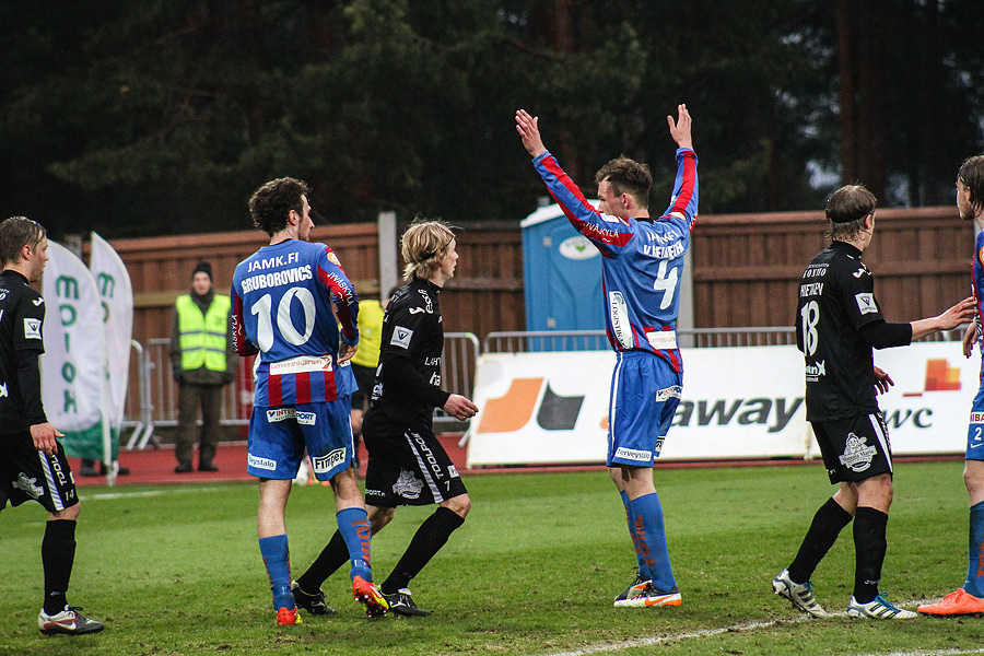 5.5.2012 - (JJK-FC Lahti)