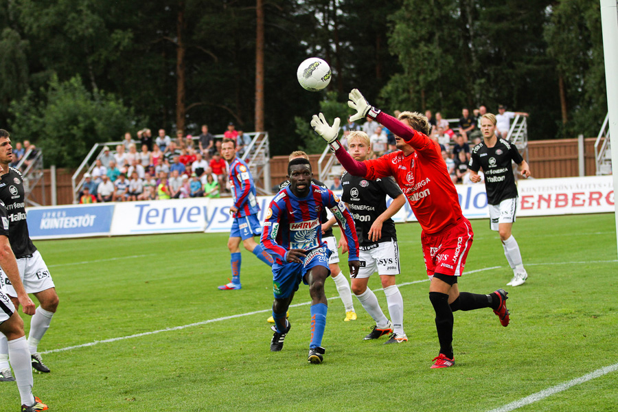 8.7.2012 - (JJK-FC Lahti)