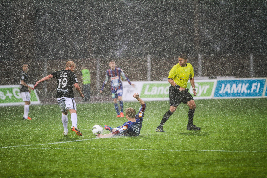 8.7.2012 - (JJK-FC Lahti)