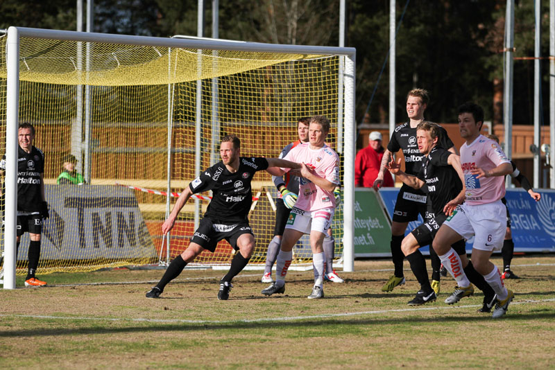 28.4.2013 - (JJK-FC Lahti)