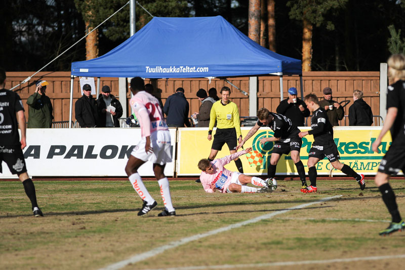 28.4.2013 - (JJK-FC Lahti)