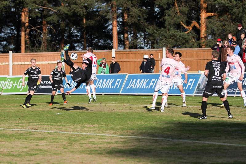 28.4.2013 - (JJK-FC Lahti)