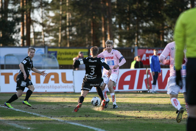 28.4.2013 - (JJK-FC Lahti)