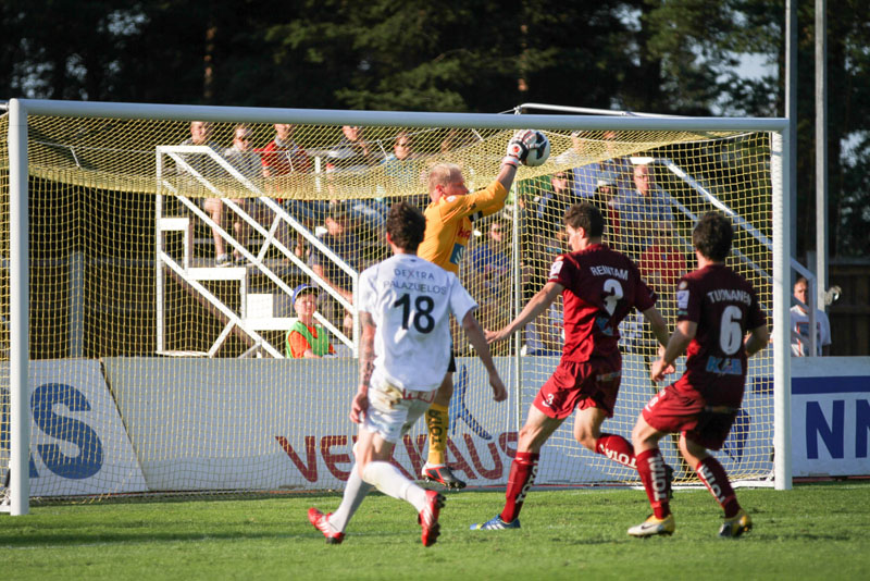 7.7.2013 - (JJK-FC Honka)