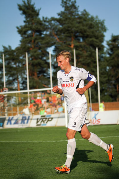 7.7.2013 - (JJK-FC Honka)