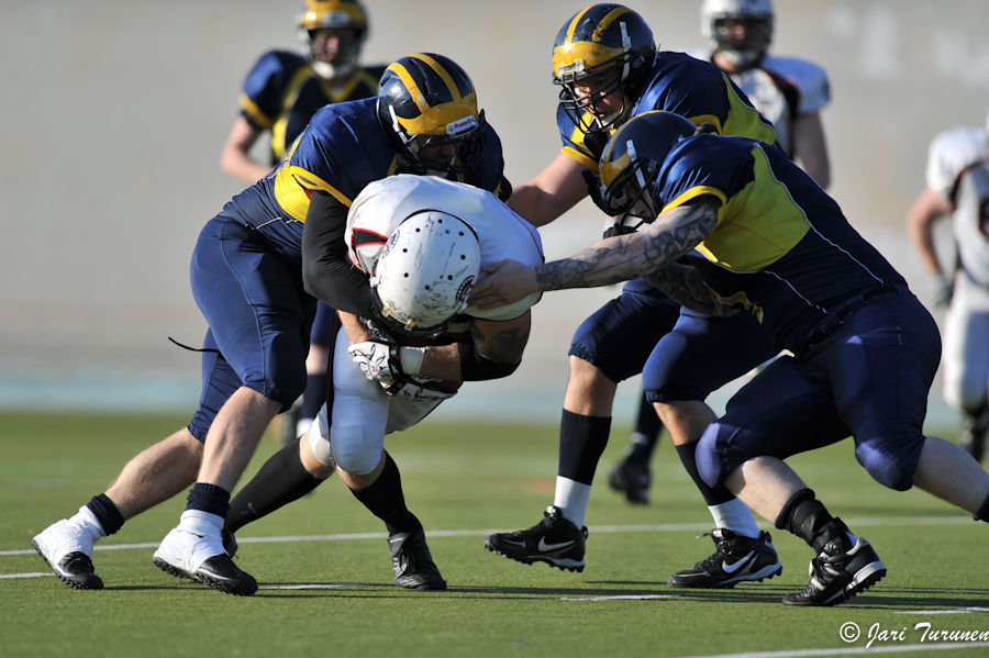 10.6.2012 - (Wolverines-Trojans)