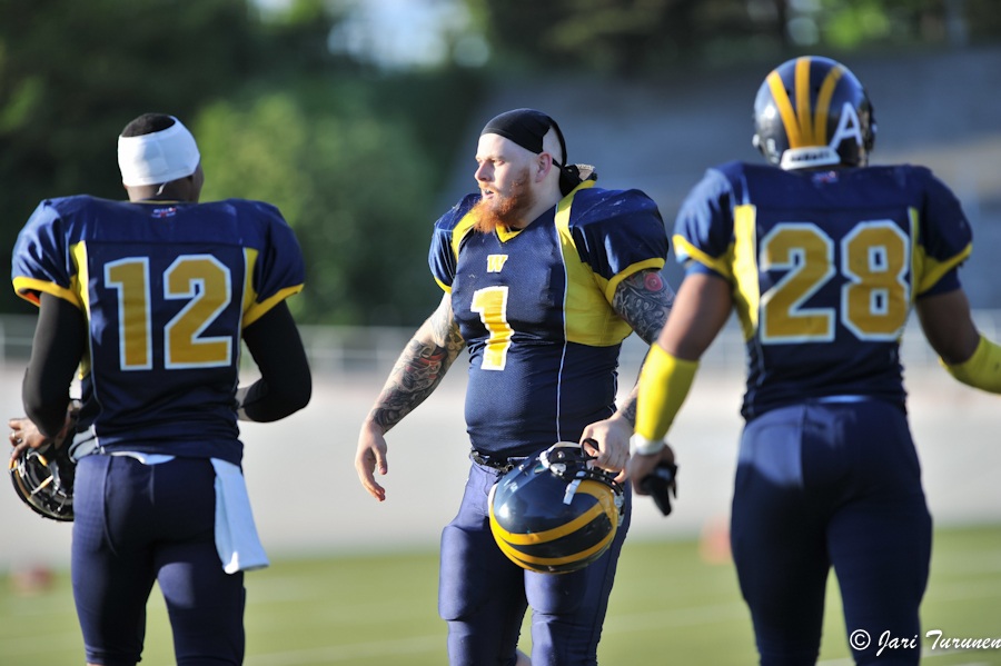 10.6.2012 - (Wolverines-Trojans)