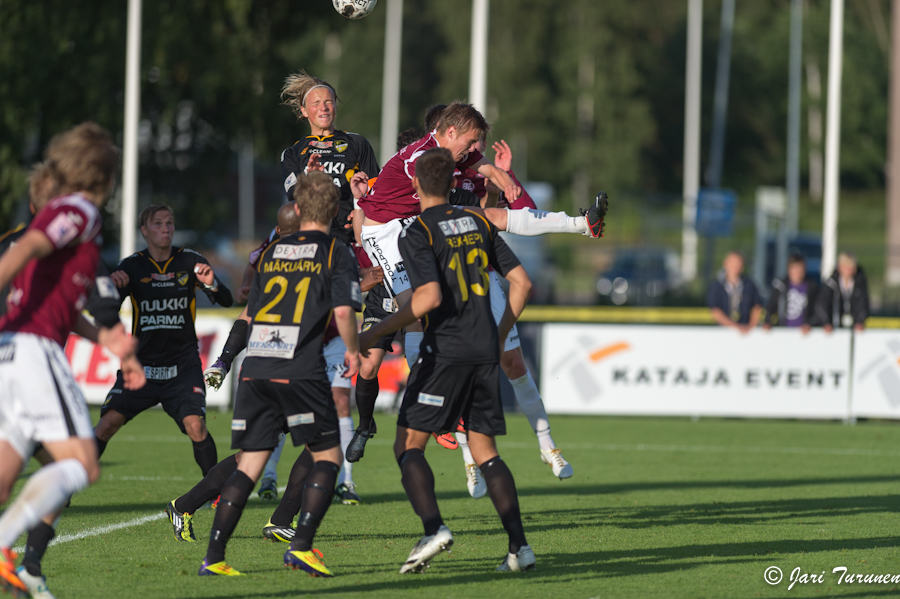 25.6.2012 - (FC Honka-FC Lahti)