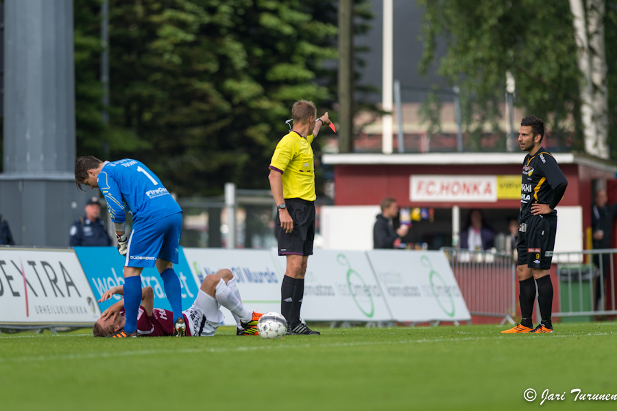 25.6.2012 - (FC Honka-FC Lahti)