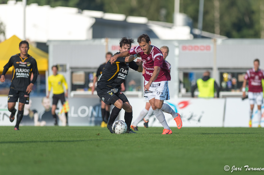 25.6.2012 - (FC Honka-FC Lahti)