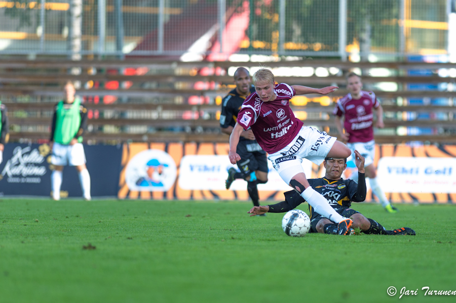 25.6.2012 - (FC Honka-FC Lahti)