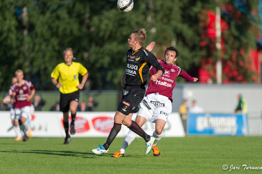 25.6.2012 - (FC Honka-FC Lahti)