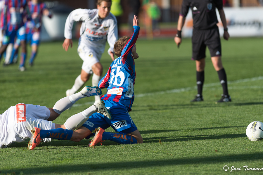 28.6.2012 - (JJK-FC Honka)