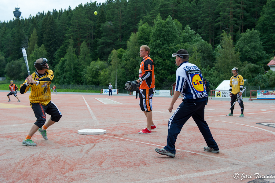 25.7.2012 - (Kuopion Seudun Pesäpalloilijat-Haminan Palloilijat)