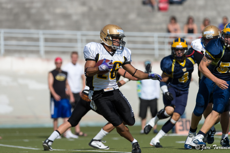 18.08.2012-Wolverines  -  Butchers 18.08.2012-Wolverines  -  Butchers