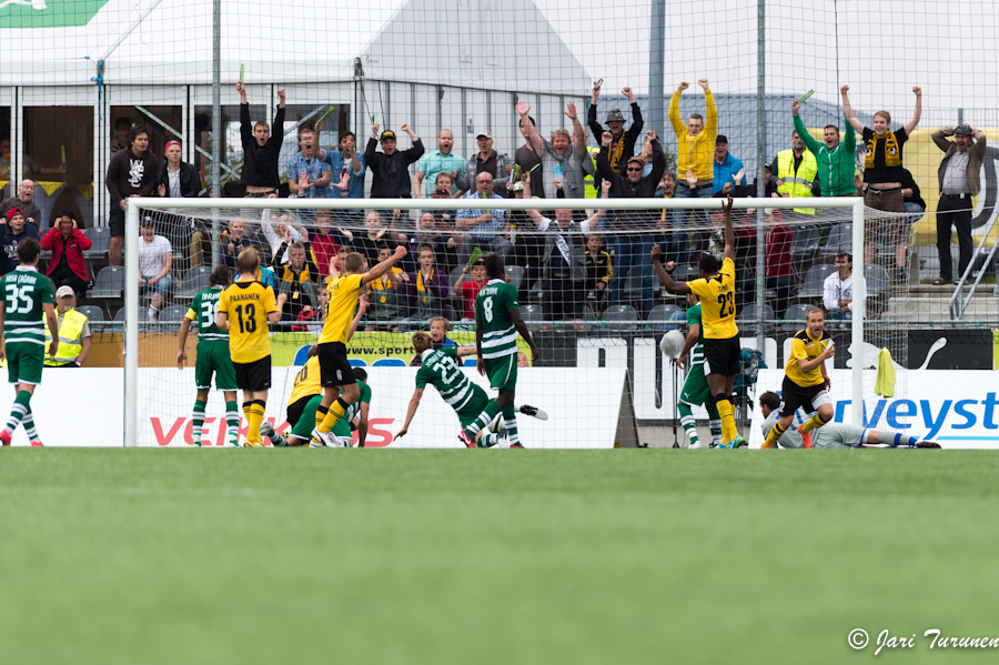 2.8.2012 - (KuPS-Bursaspor)