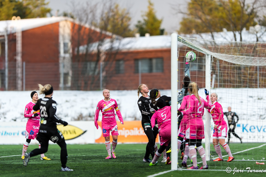 19.10.2013 - (Pallokissat N-Kokkola F10 N)