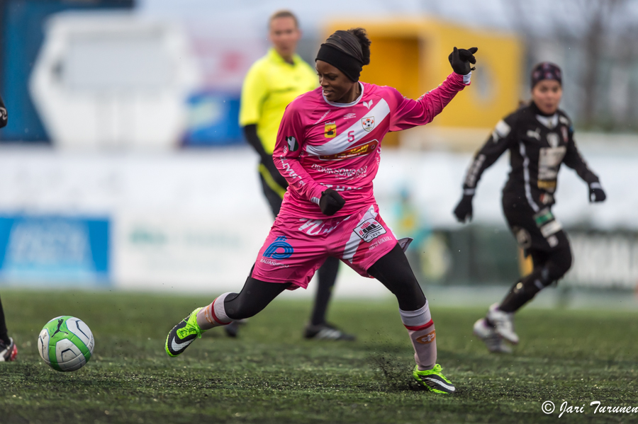 19.10.2013 - (Pallokissat N-Kokkola F10 N)