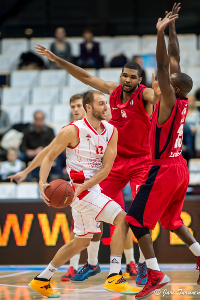 27.11.2013-(Bisons Loimaa - Radnicki Kragujevac )