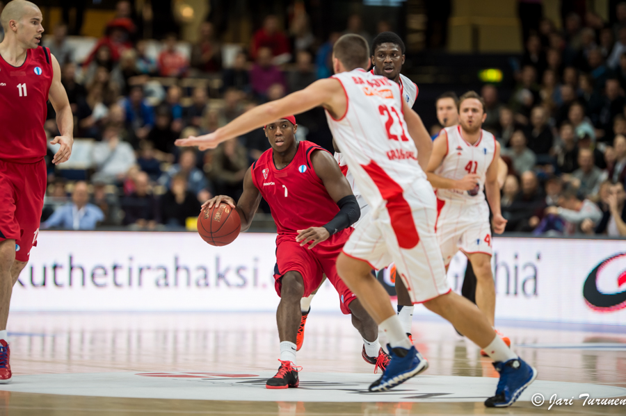 27.11.2013-(Bisons Loimaa - Radnicki Kragujevac )