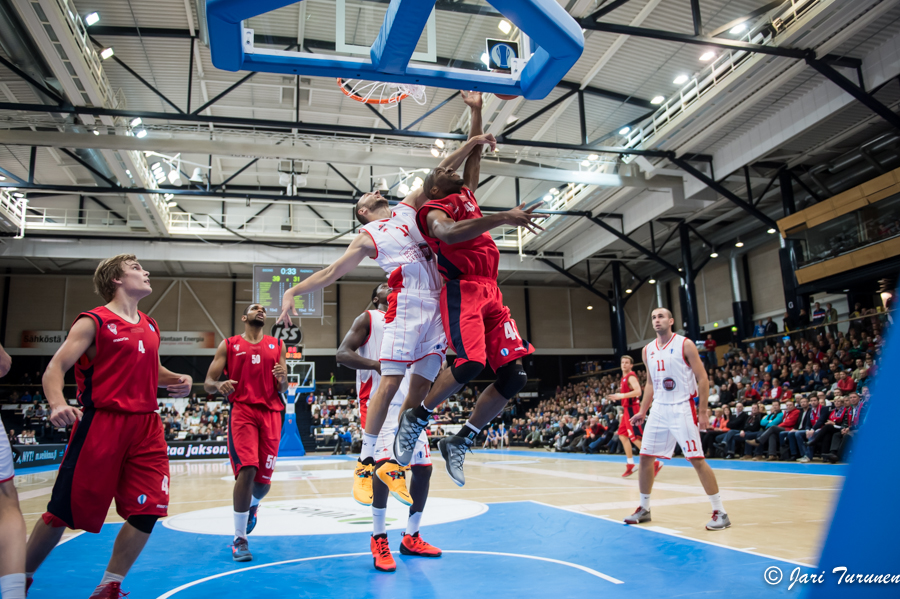 27.11.2013-(Bisons Loimaa - Radnicki Kragujevac )