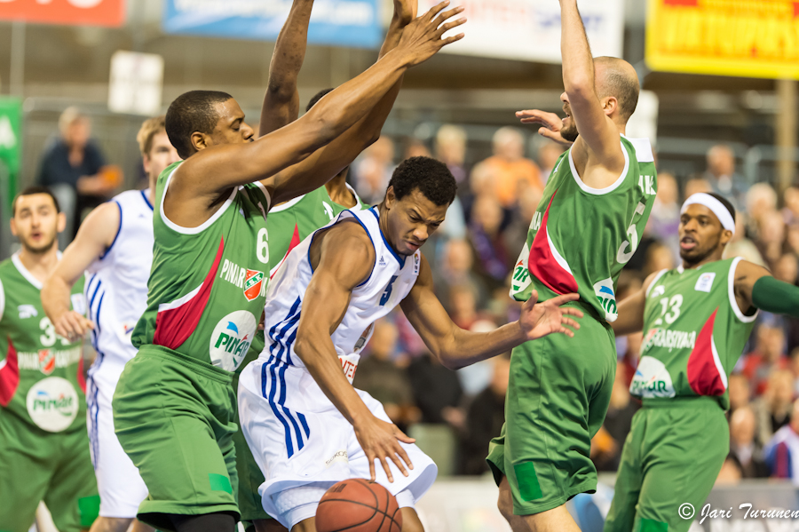 26.02.2013-(Kataja - Pinar Karsiyaka (TUR))