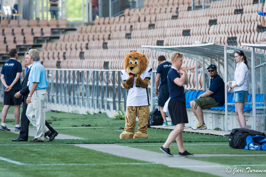 2.6.2013 - (Suomi-Illinois Wesleyan Titans)