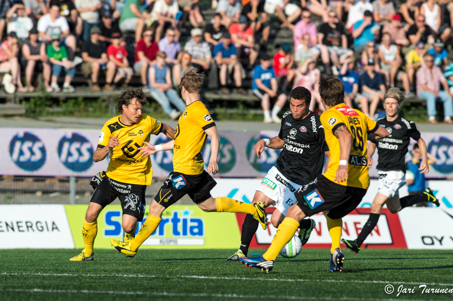 24.6.2013 - (KuPS-FC Lahti)
