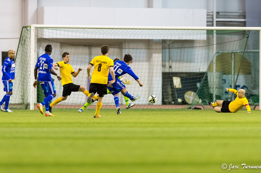 8.2.2013-(KuPS-RoPS Liigacup)