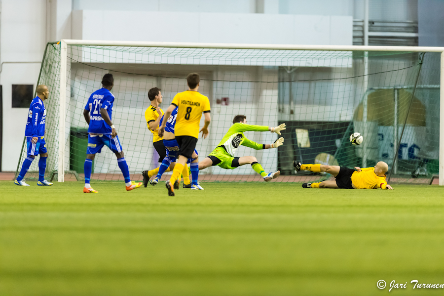 8.2.2013-(KuPS-RoPS Liigacup)