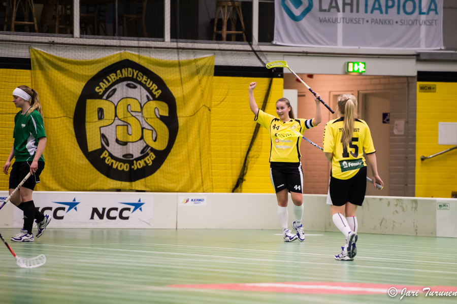 15.03.2014-(PSS B tytöt - OLS B tytöt)