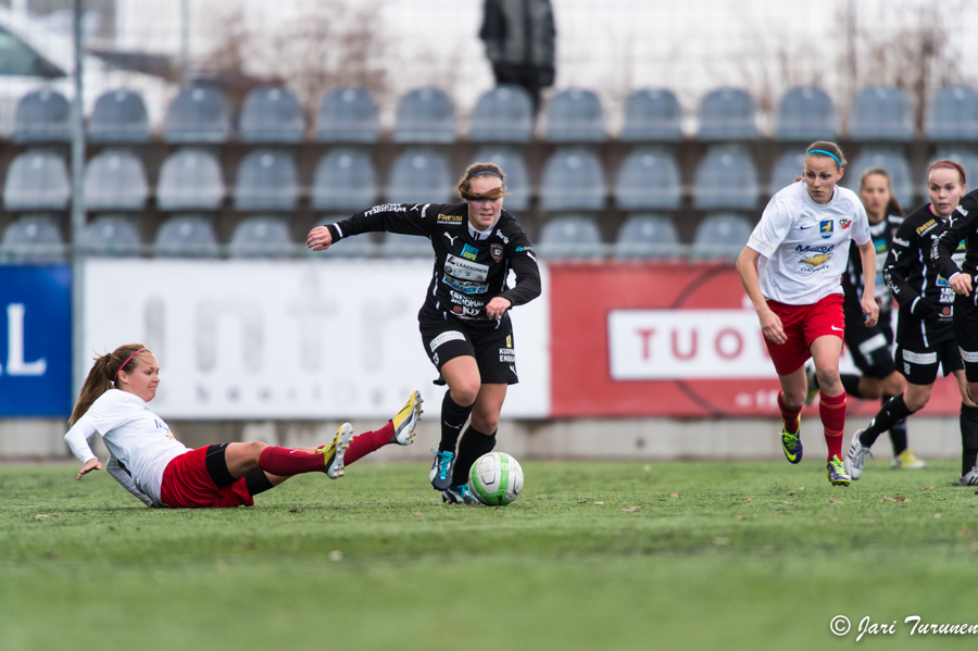 22.3.2014 - (Pallokissat N-PK-35 Vantaa N)