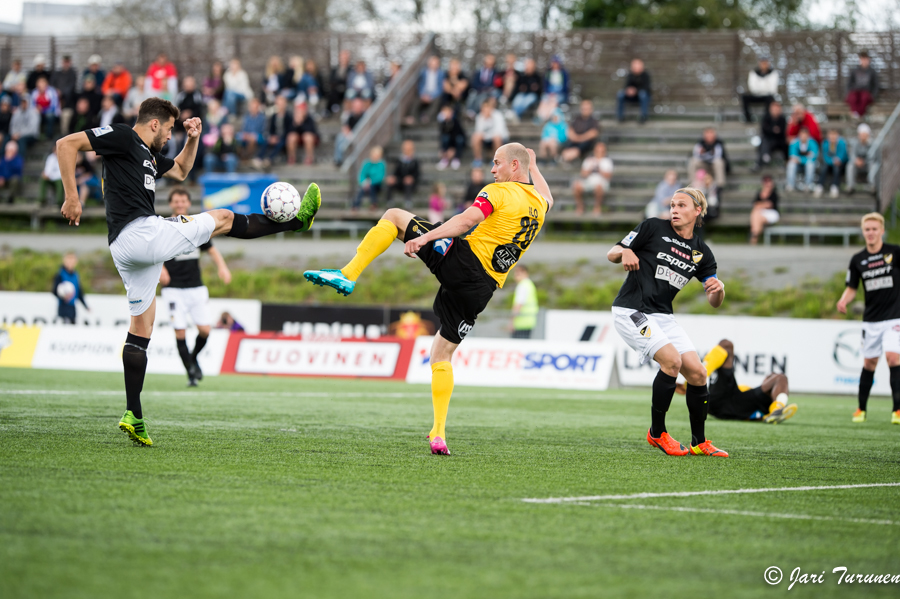 15.6.2014 - (KuPS-FC Honka)