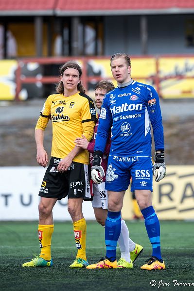 24.4.2016 - (KuPS-FC Lahti)